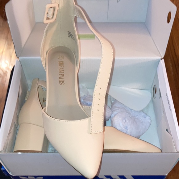 Dreampairs tan nude heels with ankle strap and point toe - Picture 3 of 5